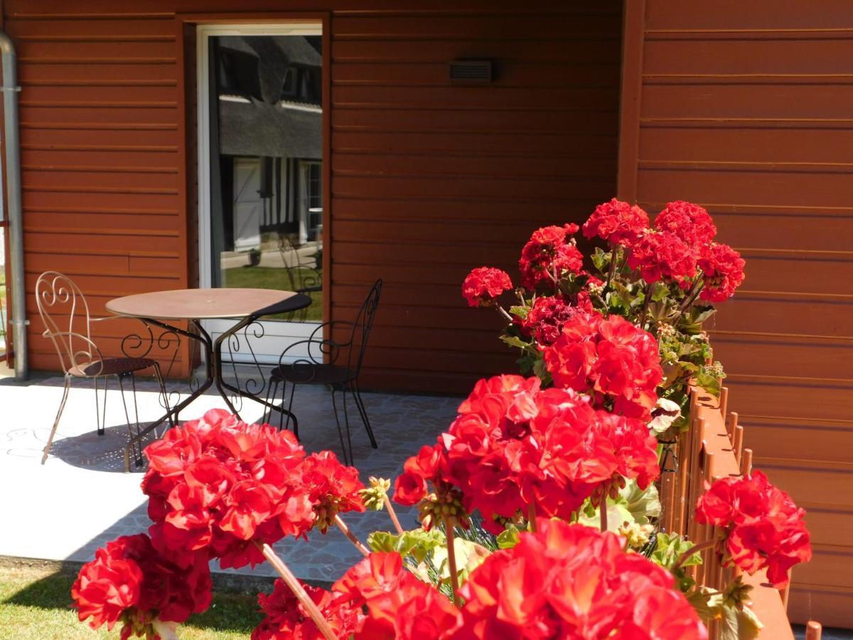 Cottage Des Bords De Seine Saint-Nicolas-de-Bliquetuit Bagian luar foto